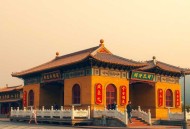 潜规则：中国历史中的真实游戏丨王更新演播丨皇帝官员百姓，解密中国古代历史官场运作规则，读得过瘾却不敢推荐